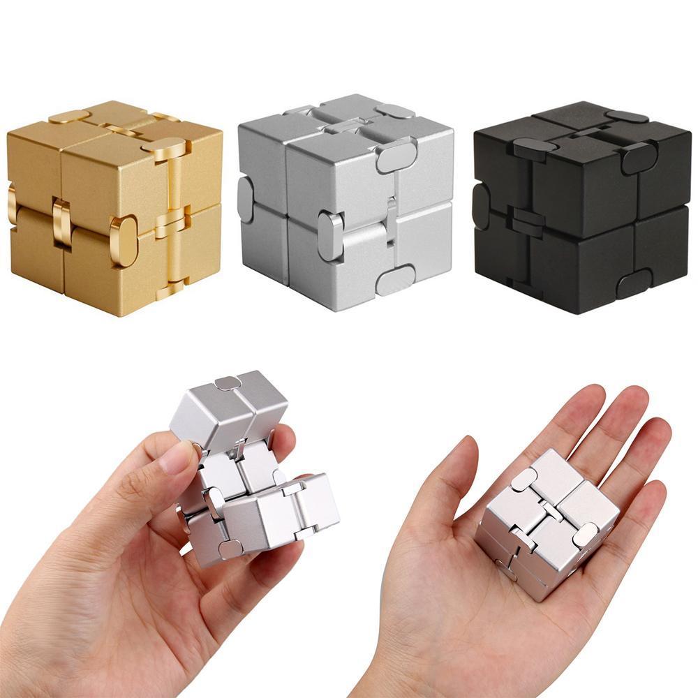 Infinite Rubik's Cube β Play Anywhere, Anytime for relieve stress