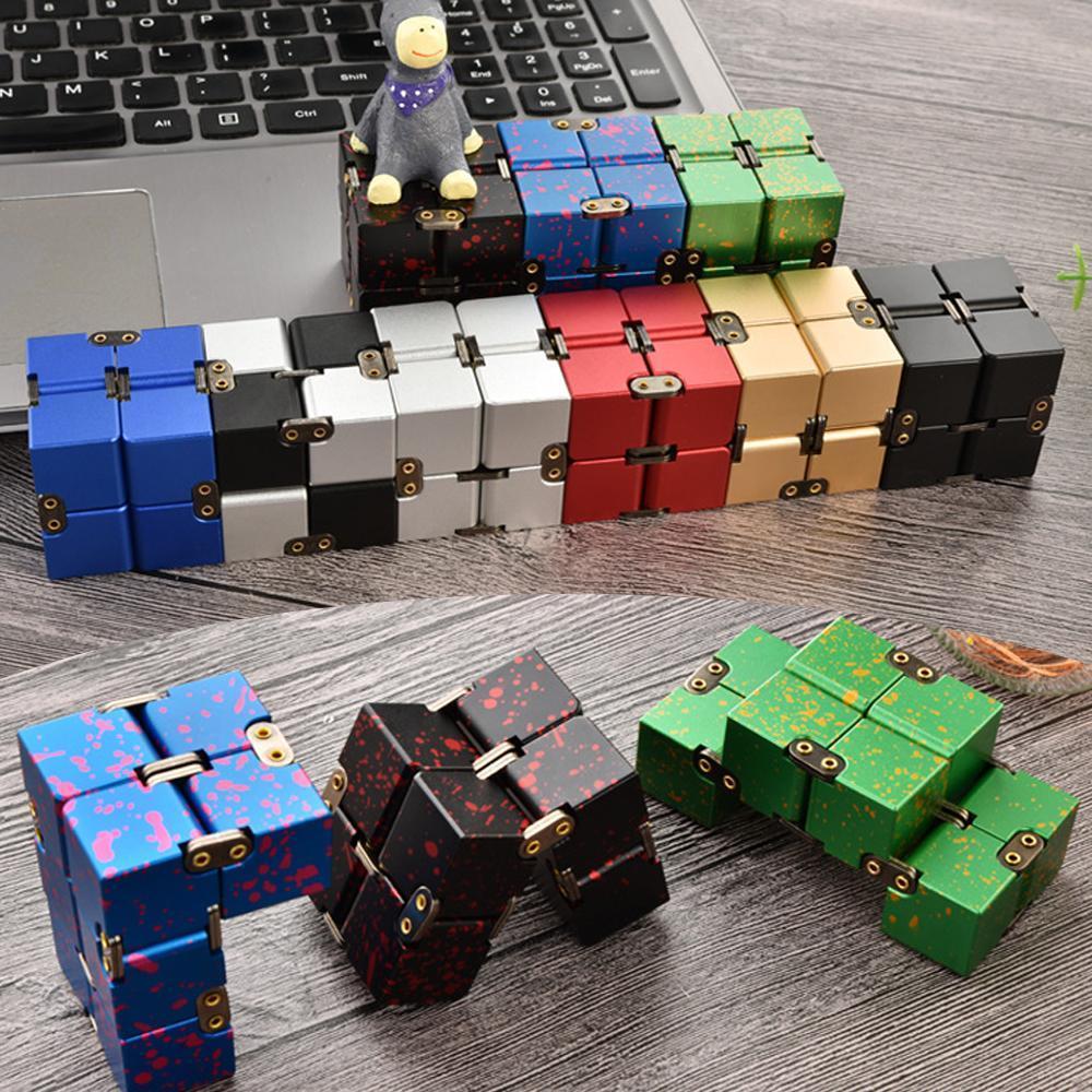 Infinite Rubik's Cube β Play Anywhere, Anytime for relieve stress